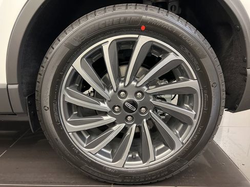 New 2026 Lincoln Corsair Reserve image 7