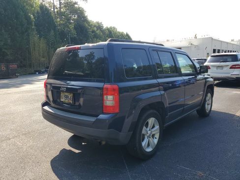 Used 2015 Jeep Patriot Sport w/ Power Value Group FWD image 6