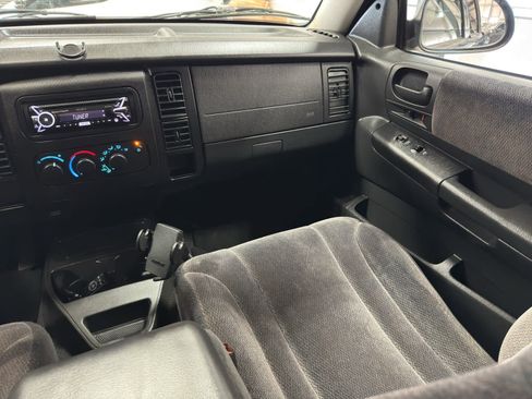 Used 2004 Dodge Dakota SLT w/ PWR Convenience Group image 22
