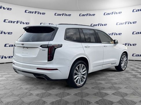 Used 2021 Cadillac XT6 Sport w/ Platinum Package image 6