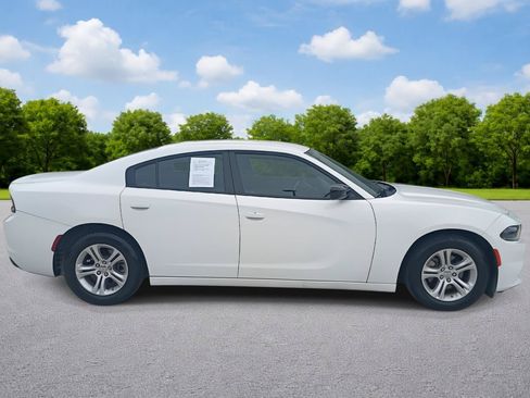 Used 2023 Dodge Charger SXT RWD image 8