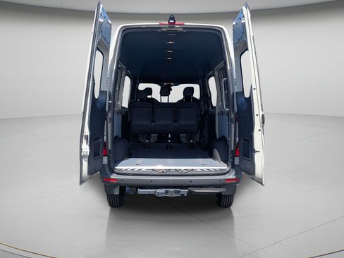 New 2026 Mercedes-Benz Sprinter 2500 image 4