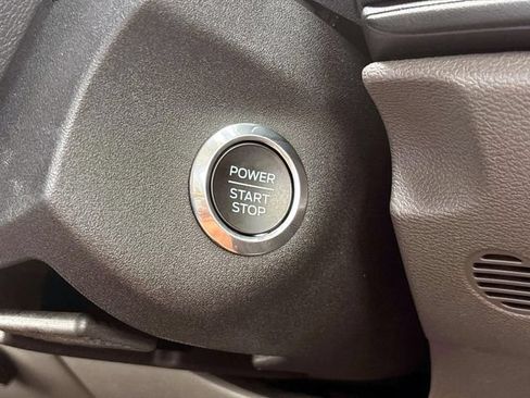 Used 2024 Ford E-Transit RWD image 24