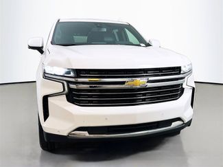 Used 2022 Chevrolet Suburban LT w/ LT Signature Plus Package video 2