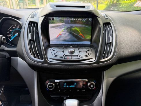 Used 2014 Ford Escape SE w/ Equipment Group 201A AWD/4WD image 17