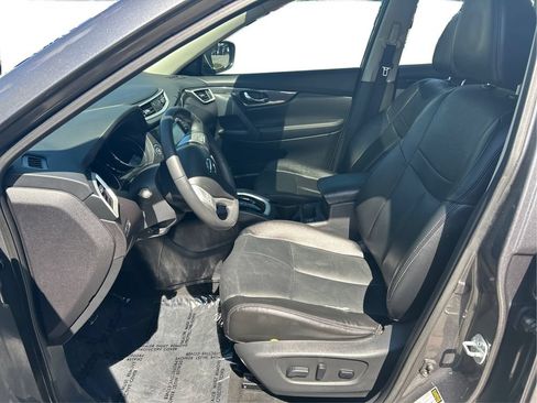 Used 2016 Nissan Rogue SL w/ SL Premium Package FWD image 10