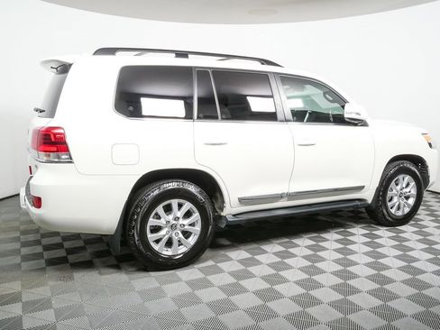 Used 2021 Toyota Land Cruiser image 26