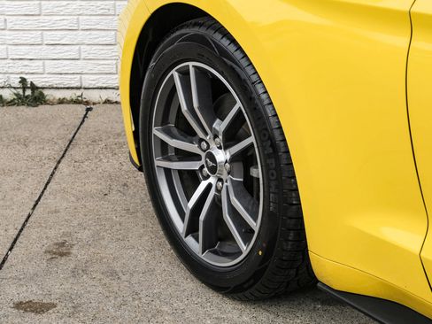 Used 2016 Ford Mustang Premium image 50