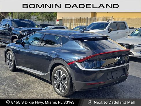 Used 2022 Kia EV6 Light image 3