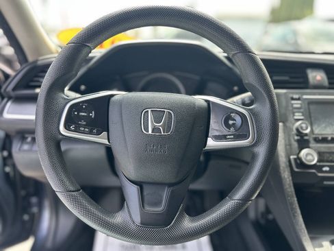 Used 2018 Honda Civic LX image 10