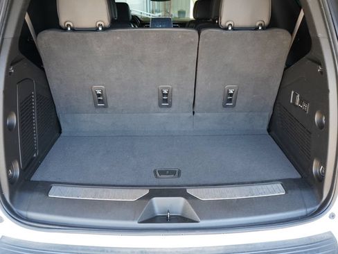 Used 2023 Chevrolet Tahoe Premier RWD image 25