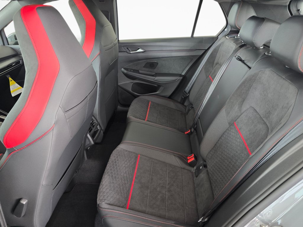 New 2026 Volkswagen GTI SE FWD image 32