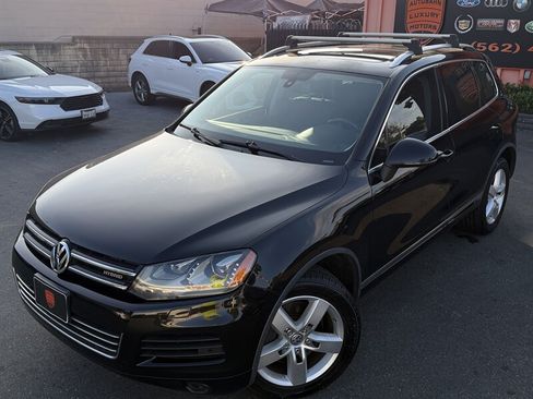Used 2012 Volkswagen Touareg Hybrid AWD/4WD image 7