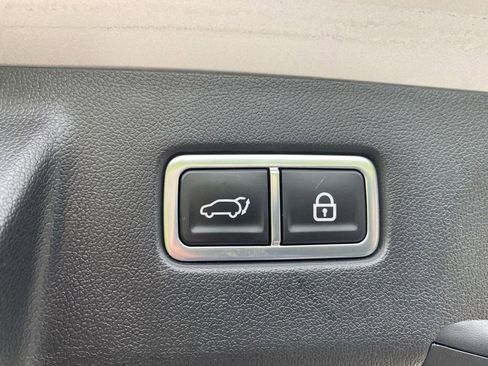 Certified 2023 Kia Sorento SX Prestige AWD/4WD image 21