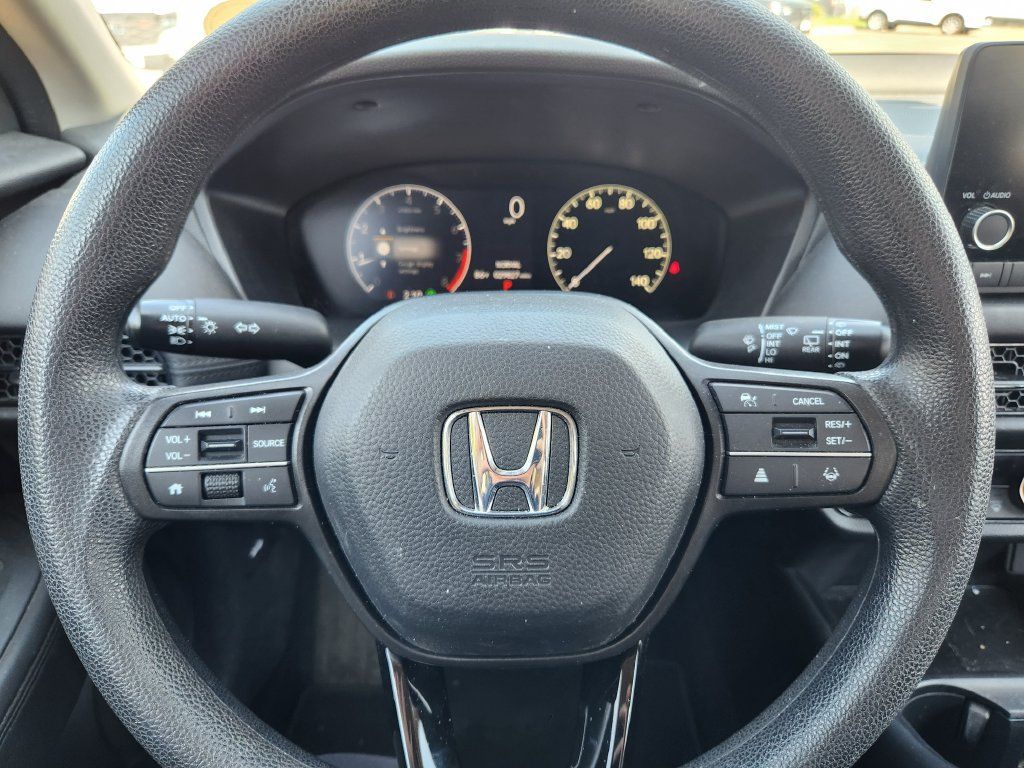 Used 2024 Honda HR-V LX image 16