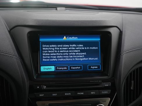 Used 2013 Hyundai Genesis 3.8 RWD image 17