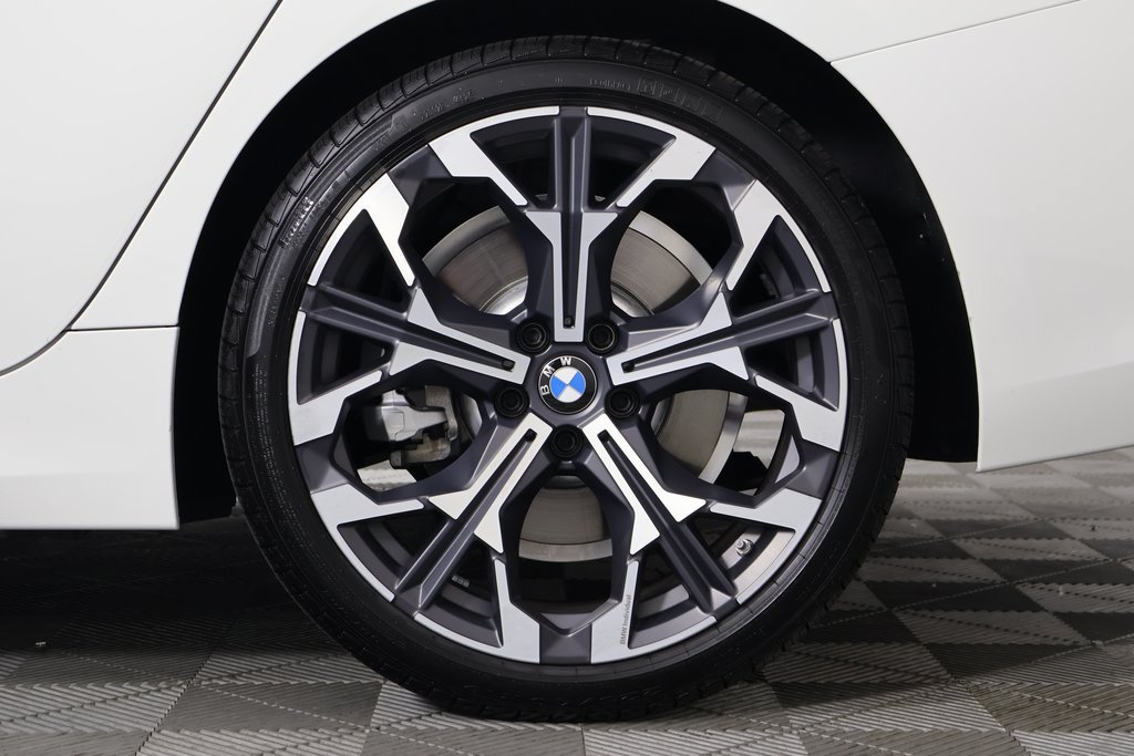 Certified 2026 BMW 330i Sedan w/ Premium Package RWD image 16
