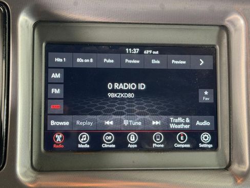 Used 2020 Dodge Challenger SXT w/ Blacktop Package image 23