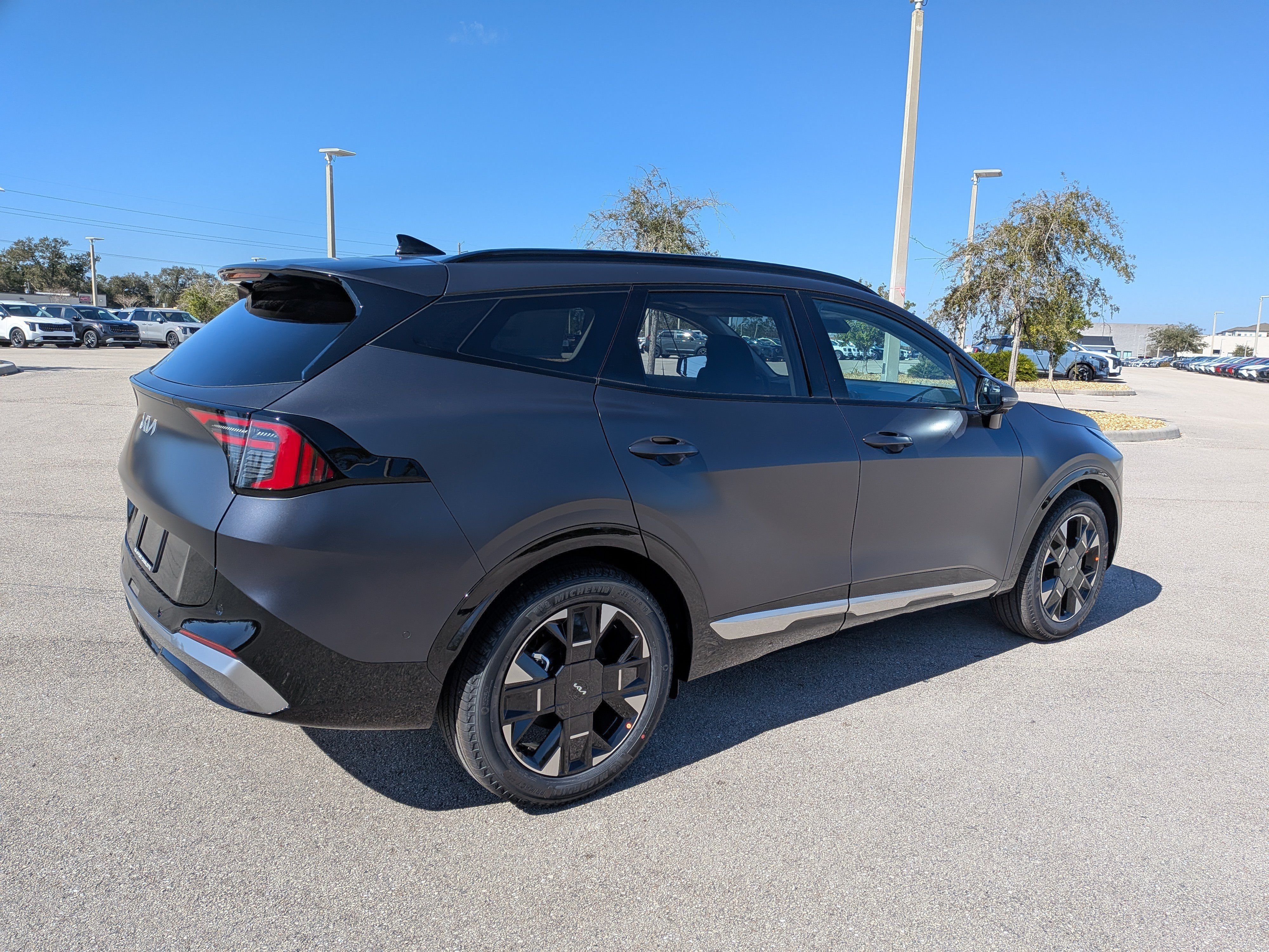 New 2026 Kia Sportage SX FWD image 5