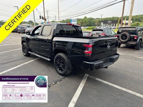 Used 2023 Nissan Frontier SV w/ Midnight Edition Package AWD/4WD image 5