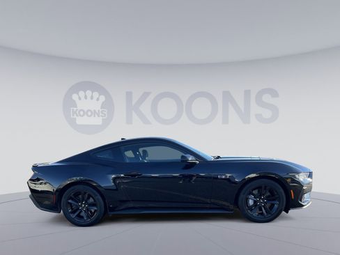 Used 2024 Ford Mustang GT image 8