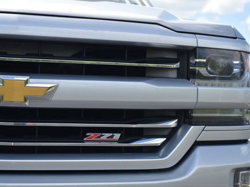 Used 2016 Chevrolet Silverado 1500 LTZ Z71 AWD/4WD image 4