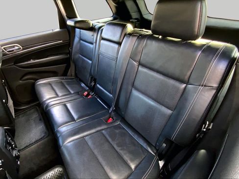 Used 2015 Jeep Grand Cherokee Limited w/ Luxury Group II AWD/4WD image 21