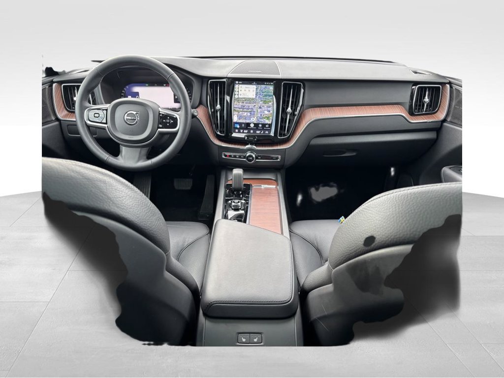 Used 2024 Volvo XC60 B5 Plus w/ Protection Package Premier AWD/4WD image 6