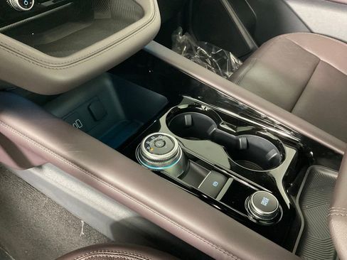 New 2026 Ford Explorer Platinum RWD image 21