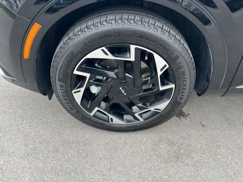 Used 2023 Kia Sportage SX image 13