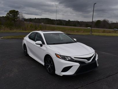Used 2019 Toyota Camry SE