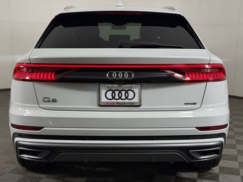 Used 2023 Audi Q8 Premium Plus w/ Premium Plus Package AWD/4WD image 10
