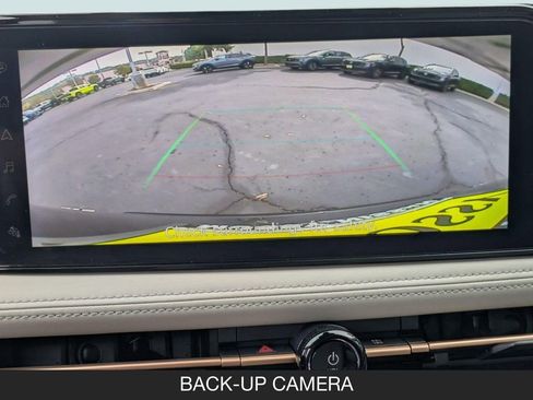 Used 2023 Nissan Ariya FWD image 18