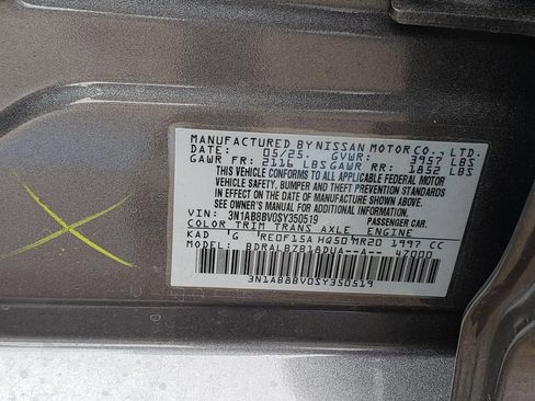 Certified 2025 Nissan Sentra S FWD image 39