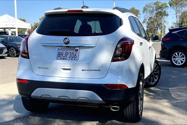 Used 2017 Buick Encore Essence FWD image 13