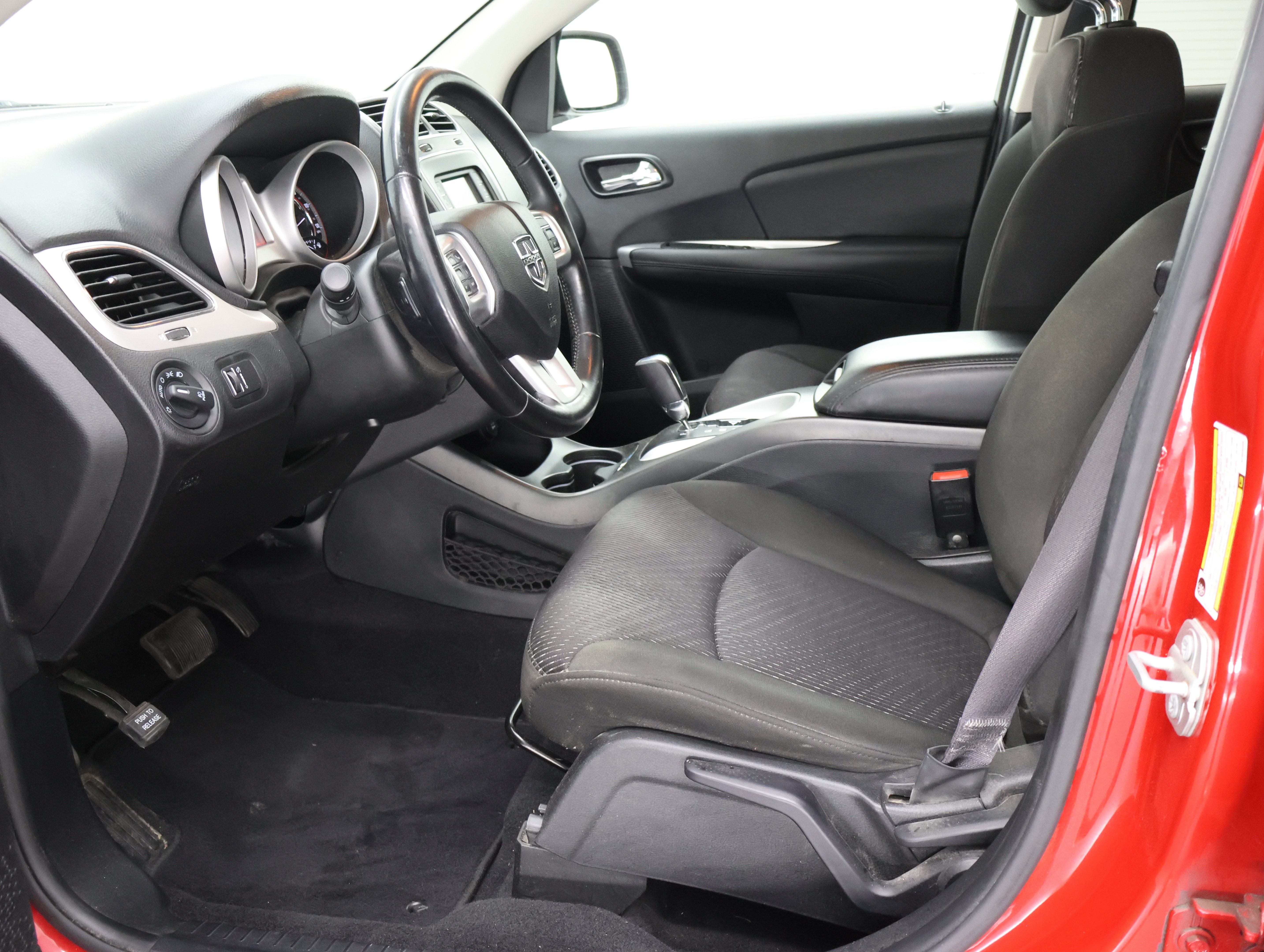Used 2019 Dodge Journey SE w/ Connectivity Group AWD/4WD image 8