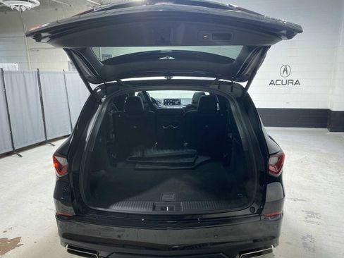 Used 2023 Acura MDX A-Spec image 19