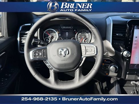 New 2026 RAM 1500 Big Horn AWD/4WD image 17