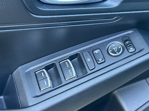 Used 2023 Honda Accord LX image 13
