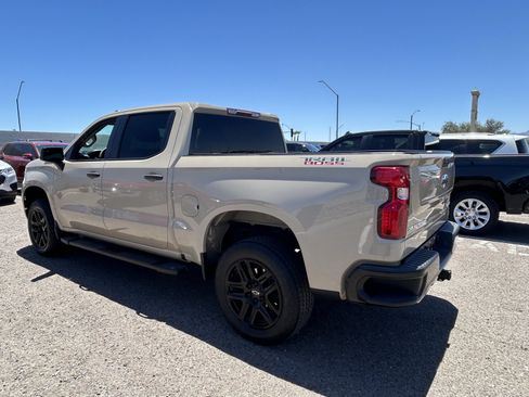 Used 2022 Chevrolet Silverado 1500 Custom Trail Boss AWD/4WD image 3