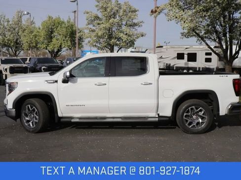 New 2026 GMC Sierra 1500 SLT image 3