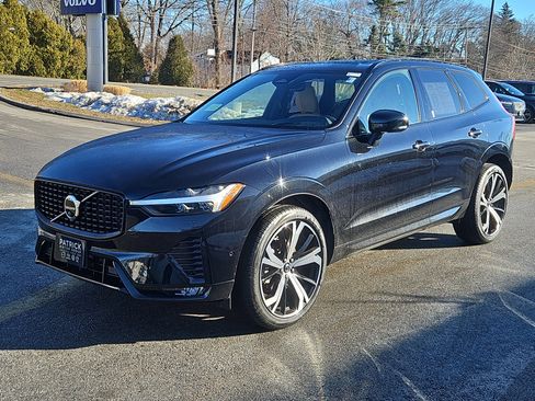 Used 2025 Volvo XC60 B5 Ultra w/ Protection Package Premier image 27