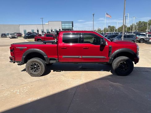 Used 2024 Ford F250 Lariat w/ Lariat Ultimate Package AWD/4WD image 6
