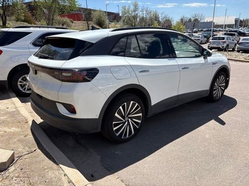 Used 2024 Volkswagen ID.4 Pro AWD/4WD image 4
