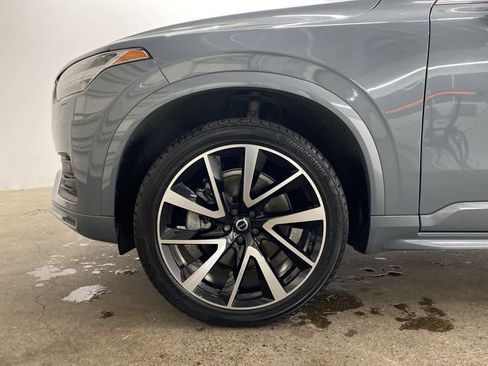 Used 2020 Volvo XC90 T6 Momentum w/ Protection Package image 12