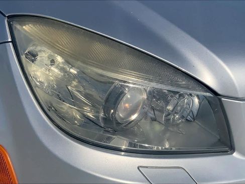 Used 2008 Mercedes-Benz C 350 Sport image 23