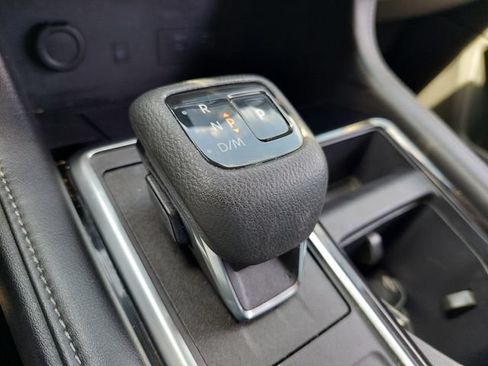 Used 2023 Nissan Pathfinder SL FWD image 37