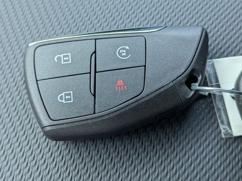 New 2026 Chevrolet Equinox LT w/ Safety and Technology Package FWD image 29