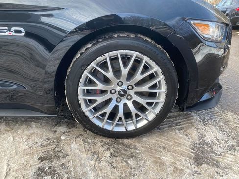 Used 2017 Ford Mustang GT Premium w/ GT Performance Package image 29