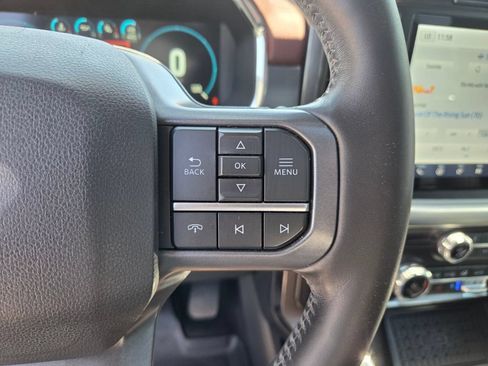 Used 2023 Ford F150 Lariat w/ Equipment Group 502A High AWD/4WD image 33